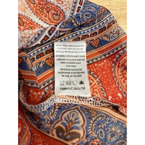 "Miss Me"Lace & Paisley Sleeveless V Back sheer top. Sz XS Red/Blue/Coral - Picture 10 of 11